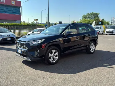 Usata Toyota RAV4 Hybrid Active 218 CV (160 kW) 2019 Other SUV