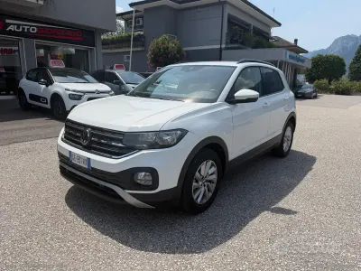 Usata VW T-Cross Advance 110 CV (80 kW) 2021 Bianco SUV
