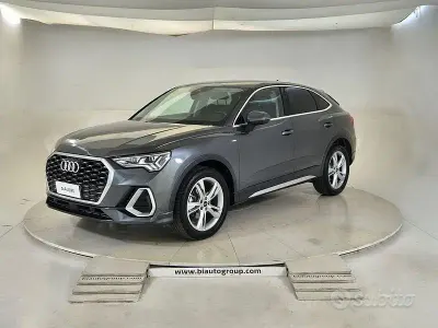 Usata Audi Q3 Sportback S-Line 150 CV (110 kW) 2024 Grigio SUV