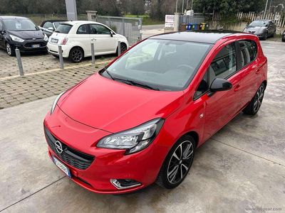 Usata Opel Corsa Edition 70 CV (51 kW) 2018 Rosso Berlina