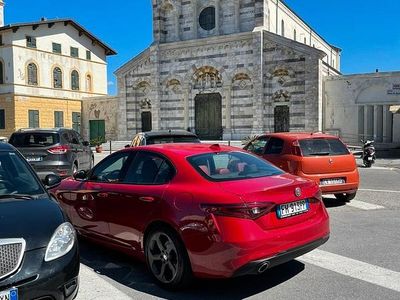Usata Alfa Romeo Giulia 150 CV (110 kW) 2017 Rosso Berlina
