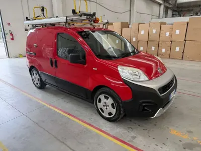 Usata Fiat Fiorino 95 CV (69 kW) 2017 Rosso Monovolume