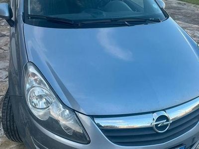 Usata Opel Corsa 2010 Berlina