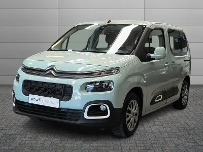 Usata Citroën Berlingo Shine 102 CV (75 kW) 2019 Verde Monovolume