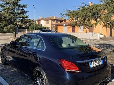 Usata Mercedes C220 AMG 194 CV (142 kW) 2019 Berlina