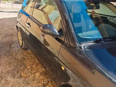 Usata Lancia Ypsilon 60 CV (44 kW) 2004 Nero Utilitaria