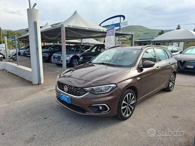 Usata Fiat Tipo 120 CV (88 kW) 2021 Marrone Station wagon