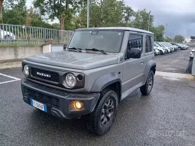 Usata Suzuki Jimny 102 CV (75 kW) 2018 Grigio SUV