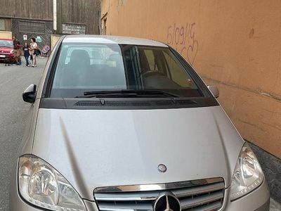 Usata Mercedes A180 Elegance 116 CV (85 kW) 2009 Grigio Coupé