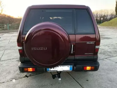 Usata Isuzu Trooper 159 CV (116 kW) 2002 SUV