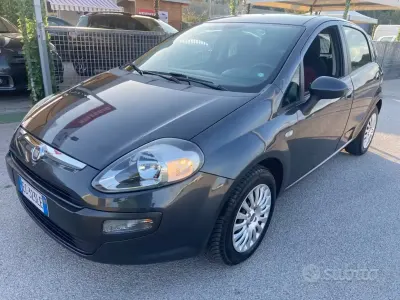 Usata Fiat Punto Evo 77 CV (56 kW) 2010 Grigio Utilitaria