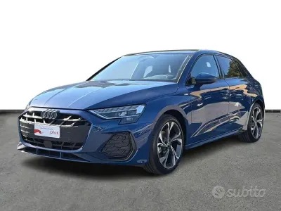 Nuova Audi A3 S-Line 150 CV (110 kW) 2026 Blu Berlina