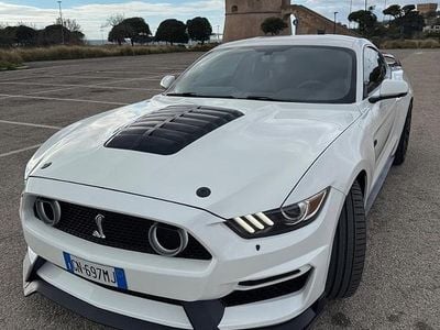 Usata Ford Mustang GT 421 CV (309 kW) 2015 Bianco Coupé