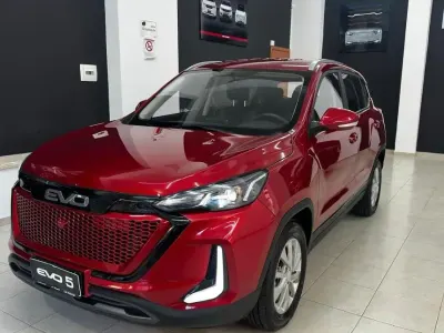 Nuova EVO Evo 5 119 CV (87 kW) 2026 Rosso SUV