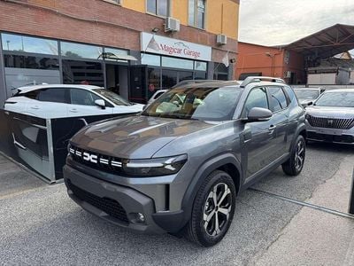 Grigio Nuova 2025 Dacia Duster Journey SUV | 21.499 € (Buon prezzo)
