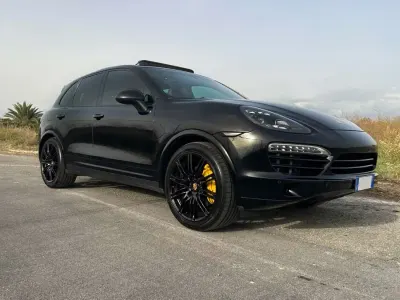 Usata Porsche Cayenne 250 CV (183 kW) 2013 Nero SUV