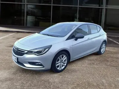 Usata Opel Astra Business 110 CV (80 kW) 2016