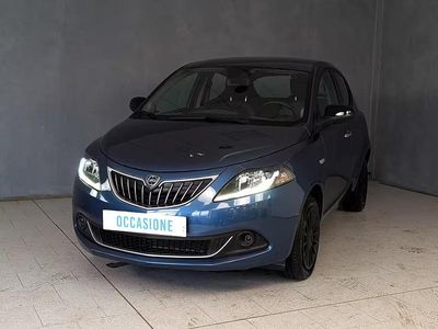 Usata Lancia Ypsilon Silver 70 CV (51 kW) 2023 Blu Utilitaria