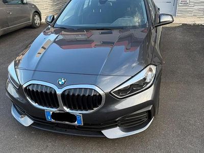 Begagnad BMW 116 116 HK (85 kW) 2020 Grå Halvkombi