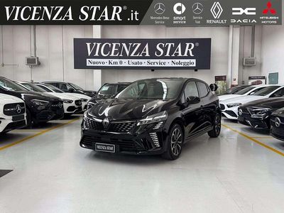 Usata Renault Clio V Techno 90 CV (66 kW) 2025 Nero etoile Berlina