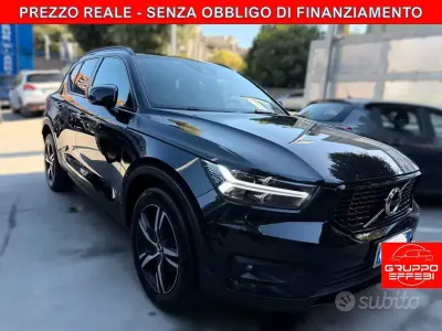 Usata Volvo XC40 R-Design 163 CV (119 kW) 2021 Nero SUV