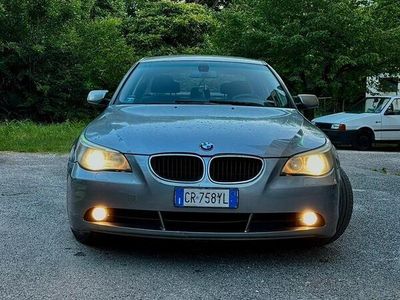 BMW 525