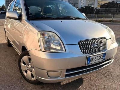 Usata Kia Picanto 65 CV (47 kW) 2007 Grigio Utilitaria