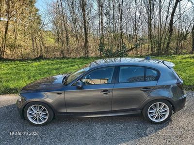 Usata BMW 120 M Sport 163 CV (119 kW) 2006 Grigio Utilitaria
