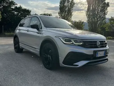 Usata VW Tiguan R-line 150 CV (110 kW) 2021 SUV