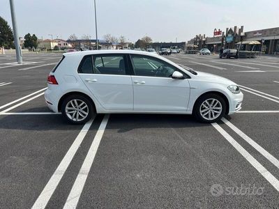 usata VW Golf VII 5p 1.4 tgi Business 131cv