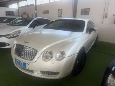 Usata Bentley Continental GT 559 CV (411 kW) 2006 Bianco Coupé