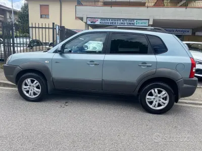 Occasion Hyundai Tucson Active 140 ch (102 kW) 2006 Bleue SUV