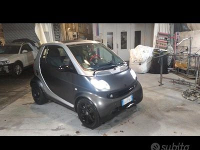 Grigio Usata 2001 Smart ForTwo Cabrio Cabrio | 2000 €
