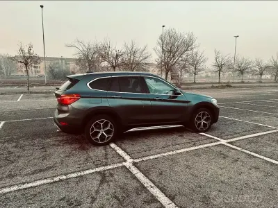 Usata BMW X1 150 CV (110 kW) 2019 Grigio SUV