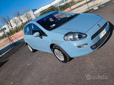 Usata Fiat Punto 77 CV (56 kW) 2015 Utilitaria