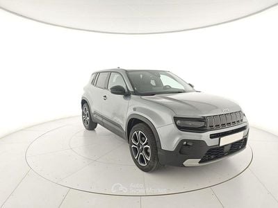 Usado Jeep Avenger Summit 101 CV (74 kW) 2025 Gris SUV