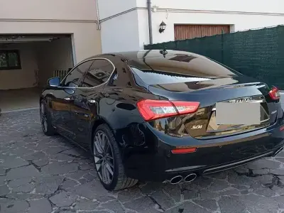 Usata Maserati Ghibli 410 CV (301 kW) 2017 Nero Berlina