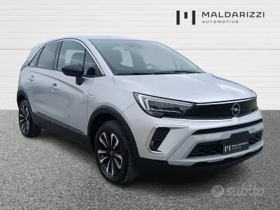 Occasion Opel Crossland X Elegance 110 PK (80 kW) 2024 Grijs SUV