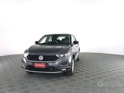 Usata VW T-Roc Advance 150 CV (110 kW) 2020 Indium greu metallizzato con tetto nero SUV