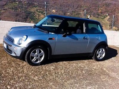 Usata Mini Cooper Coupé 116 CV (85 kW) 2004 Grigio Coupé