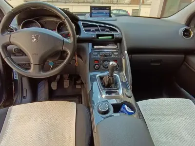 Usata Peugeot 3008 Business-Line 111 CV (81 kW) 2011 Station wagon
