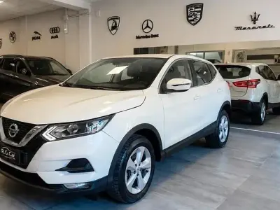 Usata Nissan Qashqai 116 CV (85 kW) 2019 Bianco SUV