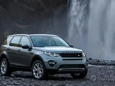 Usata Land Rover Discovery Sport SE 150 CV (110 kW) 2015 Grigio SUV