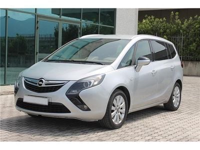 Usata Opel Zafira Tourer Cosmo 165 CV (121 kW) 2014 Grigio Monovolume