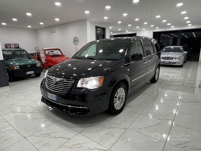 usata Lancia Voyager Voyager2.8L Platinum 163 cv Cambio Automatico