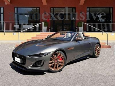 Usata Jaguar F-Type R-Dynamic 450 CV (330 kW) 2022 Grigio Cabrio