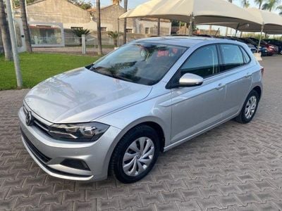 Usata VW Polo Comfortline 95 CV (69 kW) 2019 Argento Berlina