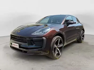 Usata Porsche Macan 265 CV (194 kW) 2021 Mahogany metallic SUV