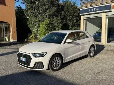 Usata Audi A1 Sportback Business 110 CV (80 kW) 2021 Bianco Utilitaria