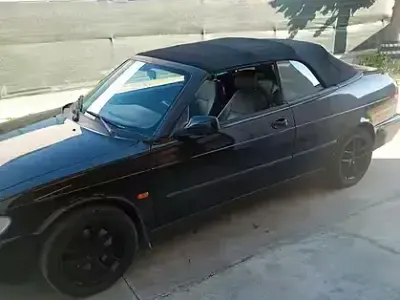 Usata Saab 900 Cabriolet 118 CV (86 kW) 1995 Nero Cabrio